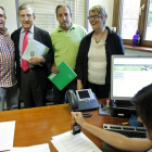 Los representantes de CC.OO., CSI-F, Satse y UGT, en la sede del Defensor del Pueblo.