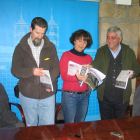 La edil Susana Téllez, con representantes del colectivo.