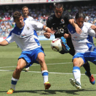El tinerfeño y deportivista Acorán, durante el duelo del ascenso berciano a Segunda División A.