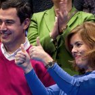 El candidato del PP a presidir la Junta de Andalucía, Juan Manuel Moreno, y la vicepresidenta.