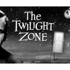 Cartel promocional de la serie Twilight zone, con su creador, Rod Serling.