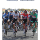 La Bañeza disfrutará de los ‘gallos’ del ciclismo mundial en la Vuelta a España 2023. JAVIER LIZÓN