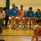 Bea Pacheco, en el banquillo de Bembibre.