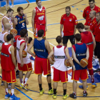 Orenga junto a los internacionales de España en uno de los últimos entrenamientos.