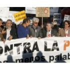 Cabecera de la manifestación, con altos dirigentes de CCOO y UGT.