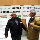 Un momento del encierro en la Junta de Castilla y León.