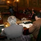 Un momento de la asamblea que celebró ayer el consorcio del aeropuerto en la Diputación