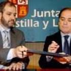 El presidente de Acalpa, Fernando Arce, y el consejero Tomás Villanueva