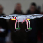 Un dron durante unas pruebas en León. RAMIRO