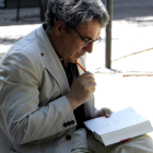 El escritor leonés Andrés Trapiello podría hacerse con el Princesa de Asturias de las Letras. RAQUEL P. VIECO