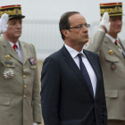 El presidente galo asistía ayer al 72º aniversario del discurso radiofónico de De Gaulle.