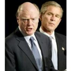 John Snow y el presidente Bush