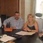 Firma del acuerdo entre la Diputación y la Junta vecinal.
