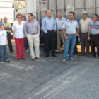 Un momento de la protesta desarrollada ayer a la entrada de la central térmica de Endesa.