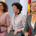 Las ministras Montero, Celáa y Calviño.