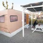 Caravana retro en el cámping Miramar de Mont-roig