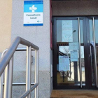 Imagen de la puerta de un consultorio médico local. DL
