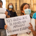 Manifestación en contra de la monarquía el viernes, a las puertas del Palacio de Marivent. EZEQUIEL IVAN ESPINAR RIUTORT