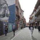 Las instalaciones del Museo de La Harinera de La Bañeza muestran, todavía hoy, la maquinaria original de la marca Buhler donde se almacenaba, se molía el trigo y se llevaba a cabo todo el proceso para la producción de harina. El museo se encuentra dentro