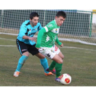 Diego, a la derecha, podría perderse el partido del próximo domingo ante el Lealtad.