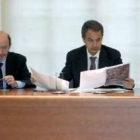Zapatero se reunió con los agentes sociales tras el encuentro en La Moncloa sobre el terremoto de Lo