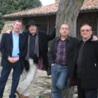 José Carlos de Marco, Pedro Trapiello, José Manuel López y Manuel Fresno, ayer, en Olleros.