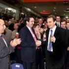 Zapatero fue recibido en Murcia con gritos de «¡presidente, presidente!»