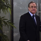 Florentino Pérez, en su comparecencia en el estadio Bernabéu.