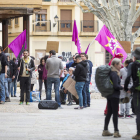 Imagen de la concentración en la Plaza del Grano de León. FERNANDO OTERO PERANDONES