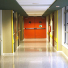 Una de las plantas de Hospital de León cerradas