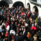 Concentración multitudinaria en la plaza de La Pola de Gordón.