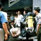 Fotografía de archivo tomada el 19 de junio de 1987 tras el atentado al Hipercor de Barcelona