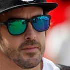 Fernando Alonso, hoy, a su llegada al circuito italiano de Monza.