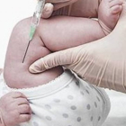 Imagen de la vacunación de un bebé.