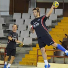 Krivochlikov (i) y Martins da Costa (d) en los entrenamientos, antes de verse con Alcobendas.