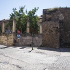 Vista de la muralla exterior de San Isidoro.