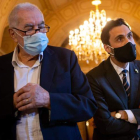 El presidente del Parlament, Roger Torrent, y el diputado de ERC Ernest Maragall. ENRIC FONTCUBERTA