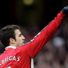 Fábregas celebra ayer su primer gol en el partido de su retorno ante el Aston Villa.