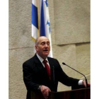 Olmert en una imagen de archivo dirigiéndose al Parlamento judío