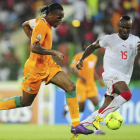 Drogba fue esta vez letal en contra de los intereses de Guinea.