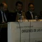 Imagen de los ponentes que intervinieron ayer en el debate sobre «Lengua hablada-lengua escrita»