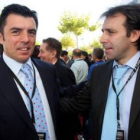 Luis Cembranos, a la izquierda y  Felipe Miñambres. Dos leoneses internacionales con la selección.