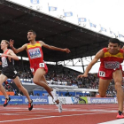 Ilias Fifa (centro), ganando el oro europeo de 5.000 metros en el 2016.