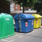El PSOE reclama la implantación de contenedores para separar los residuos en origen.