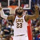 LeBron James en un partido de esta temporada