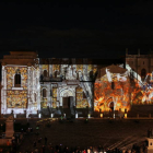 Espectáculo luminoso sobre la fachada de San Isidoro. RAMIRO