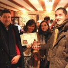 Ganadores del primer premio del concurso de belenes en el Colegio de los Jesuitas