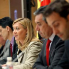 La consejera Pilar del Olmo, durante su comparecencia para informar sobre la emisión de deuda públic