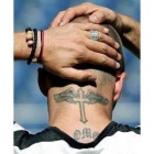 David Beckham luce durante un entrenamiento el tatuaje de su cuello
