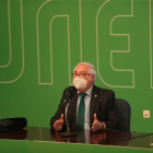 Manuel Castells, ayer, en el acto que tuvo lugar en la Uned de Ponferrada. ANA F. BARREDO